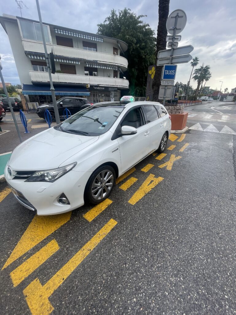 IMG_0047_edit_1184158536082331 Taxi Villeneuve Loubet